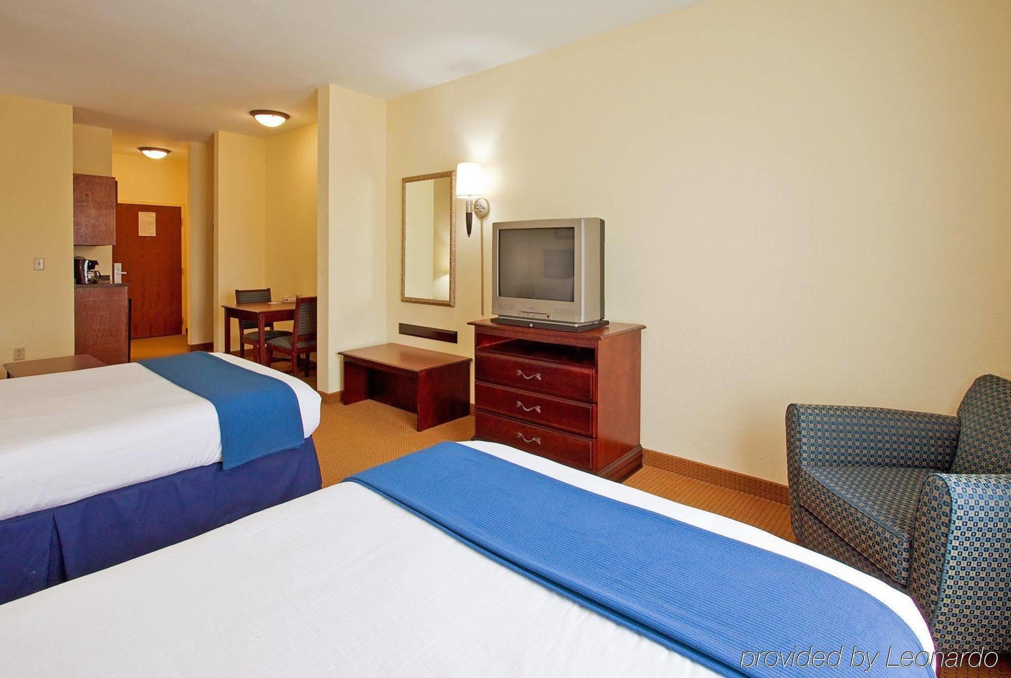 Holiday Inn Express Hotel & Suites Panama City-Tyndall Dış mekan fotoğraf